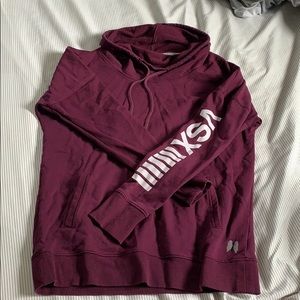 victoria’s secret pullover (wine color)